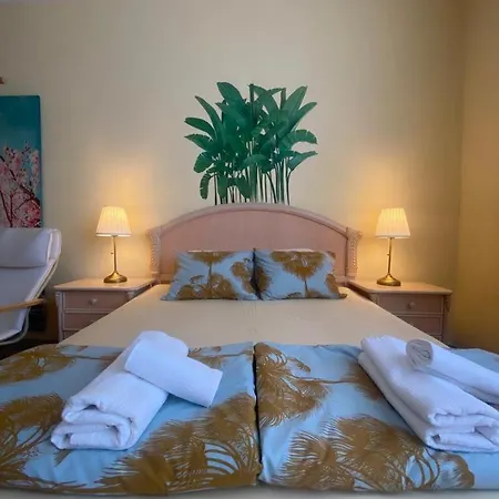 Surf Villa *